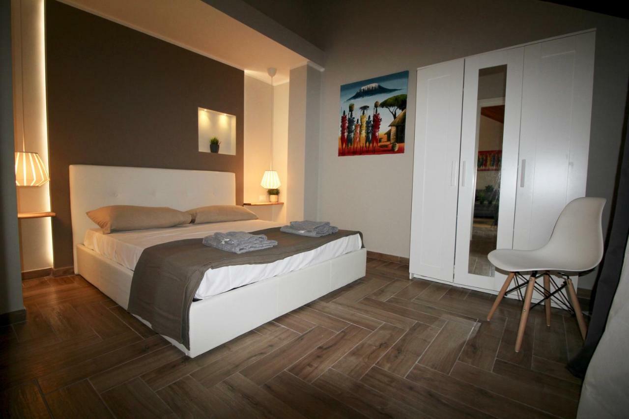 Katana suites beach Agnone Bagni Bagian luar foto