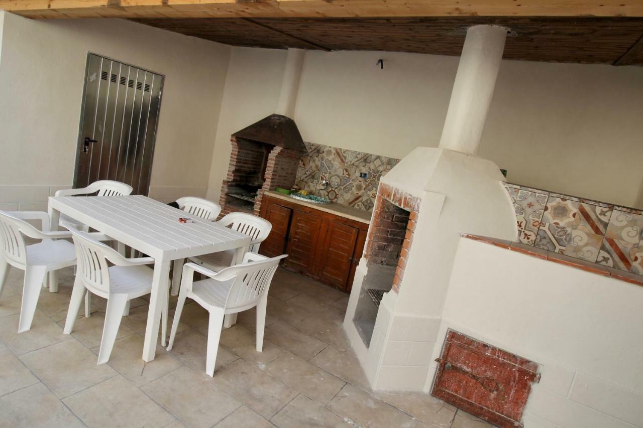 Katana suites beach Agnone Bagni Bagian luar foto