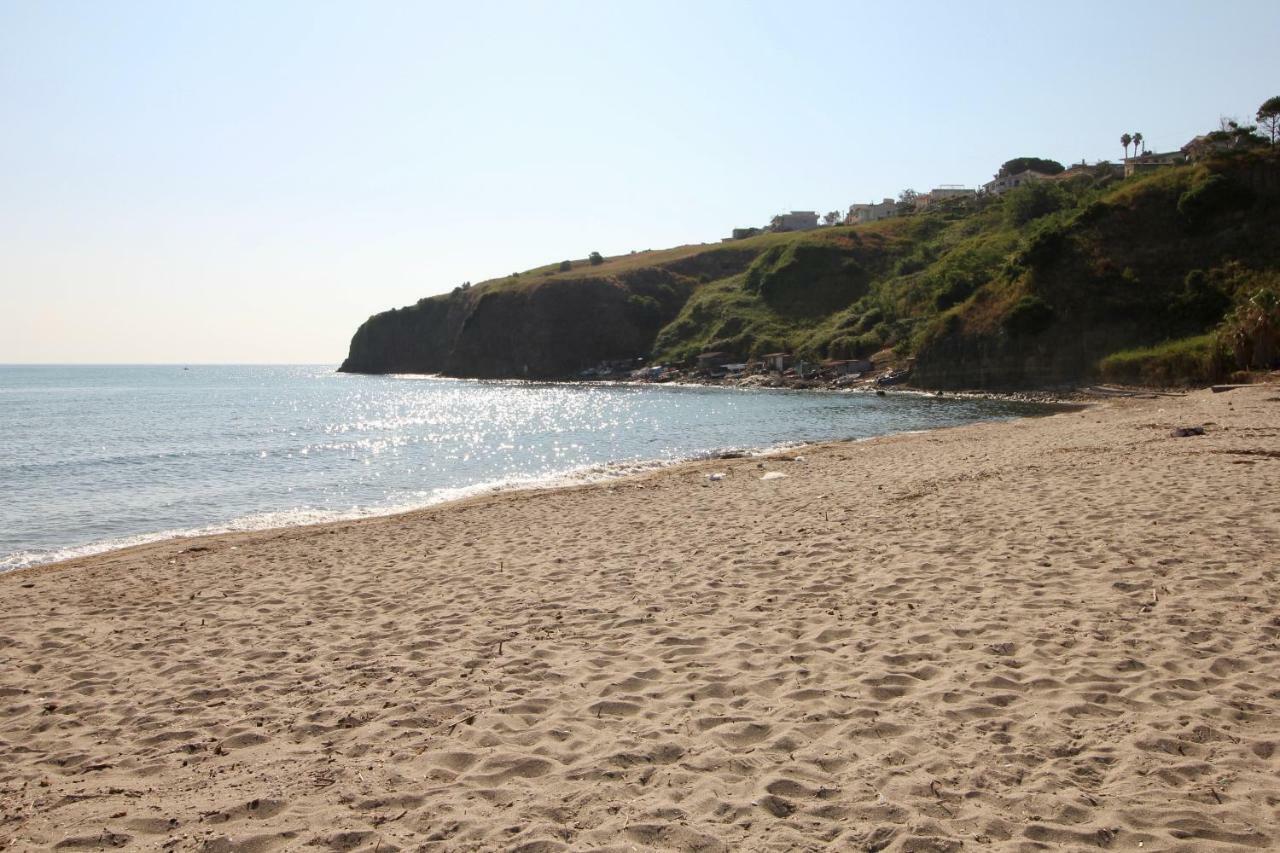 Katana suites beach Agnone Bagni Bagian luar foto